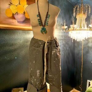 Magnolia pearl Gus trousers  Sanford bloomers with paint splashes